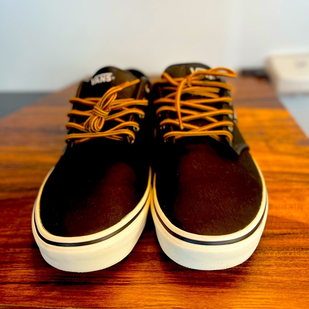 Brand-new Vans Men’s Sneakers